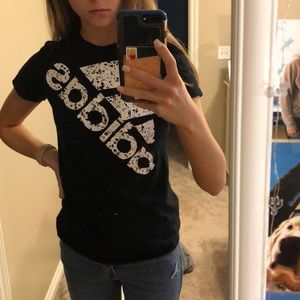 Adidas tee